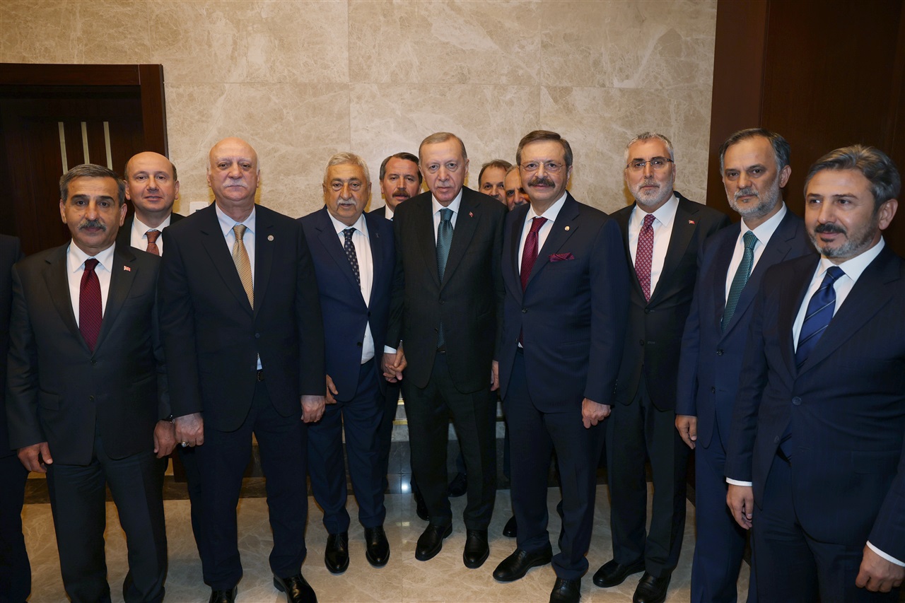 Bayraktar, Cumhurbaşkanlığı Külliyesinde yapılan 13. Çalışma Meclisi’nin kapanış toplantısına katıldı